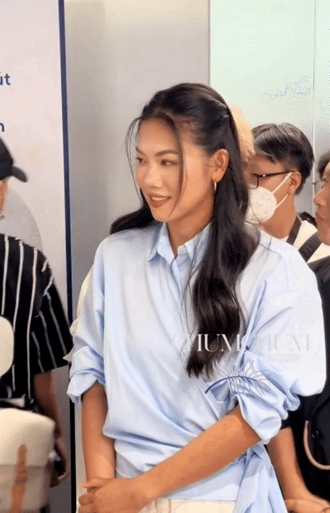 Ánh Viên diện đầm trễ vai, đi giày cao gót lập tức bị chê, hiện sở hữu cơ ngơi thế nào?- Ảnh 4.