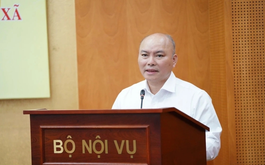 Bộ Nội vụ nói gì về “phương án hợp nhất tỉnh, thành phố” lan tràn trên mạng xã hội? - Ảnh 1. Bộ Nội vụ nói gì về “phương án hợp nhất tỉnh, thành phố” lan tràn trên mạng xã hội? - Ảnh 1.