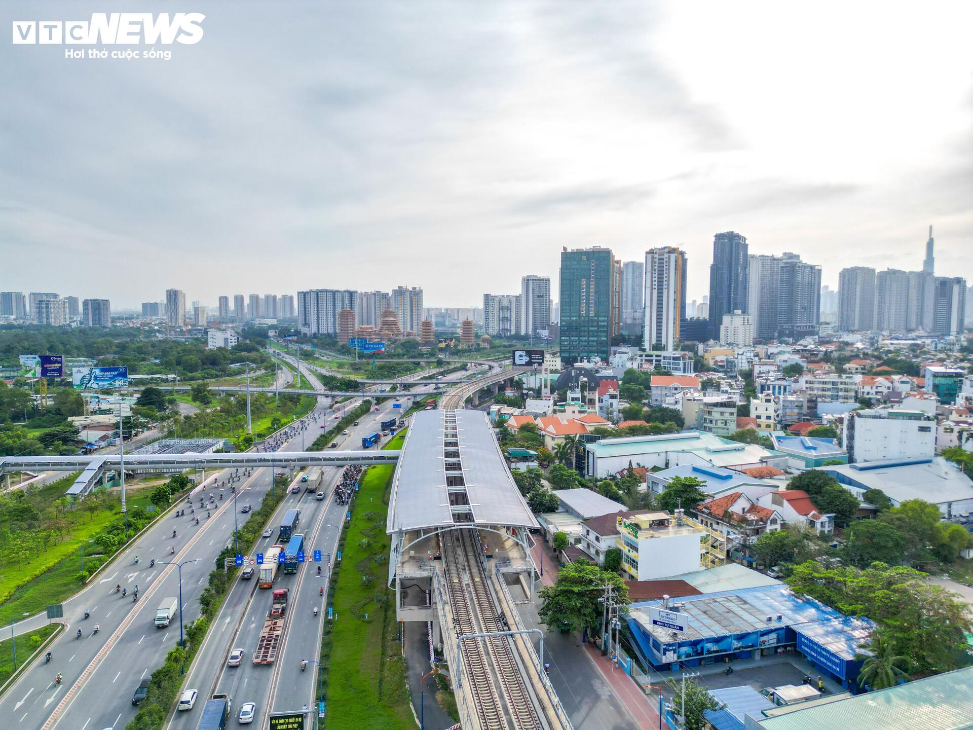 metro-ben-thanh-suoi-tien-12313311-1732963085951-173296308609084140401.jpg