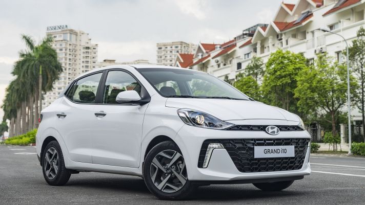 Giá lăn bánh Hyundai Grand i10 mới nhất rẻ không tưởng còn kèm ưu đãi lớn, Kia Morning chật vật lo doanh số - Ảnh 2.