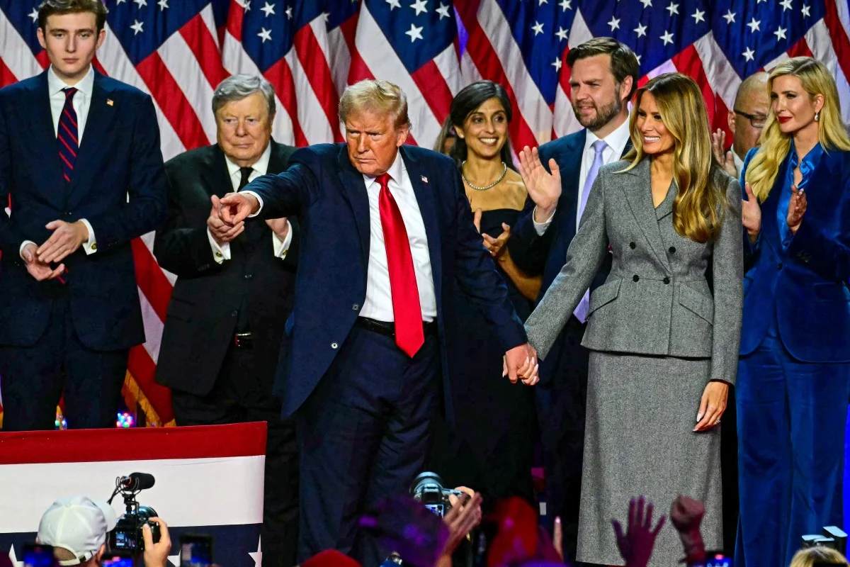 Ivanka Trump – ‘เทพธิดาทำเนียบขาว’ – ตอนนี้เธอเป็นอย่างไรบ้างหลังจากหายไป 4 ปี – รูปที่ 2 Ivanka Trump - 'Nữ thần Nhà Trắng' hiện ra sao sau 4 năm vắng bóng?- Ảnh 2.