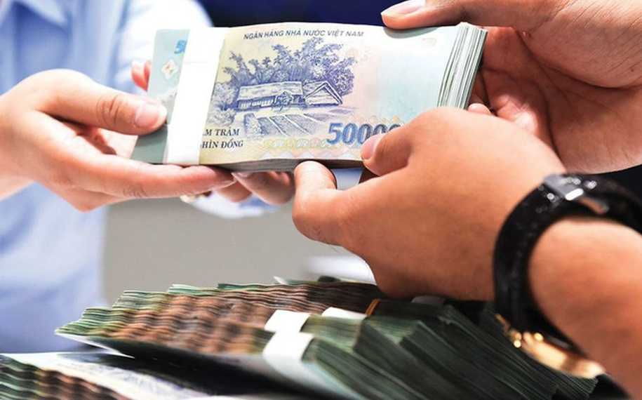 Thưởng Tết 2025: Xuất hiện mức thưởng 'khủng' hơn nửa tỉ đồng/người - Ảnh 2.