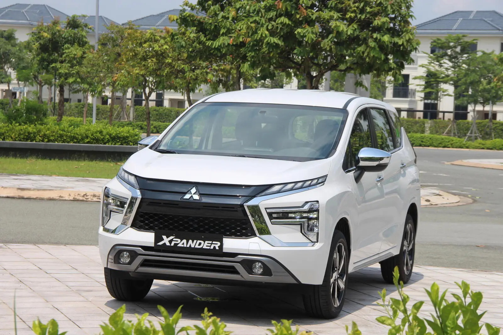 Xe ô tô đa dụng MPV giá dưới 600 triệu đồng cho gia đình tại Việt Nam: Mitsubishi Xpander AT, Suzuki XL7 Hybrid có phải là lựa chọn duy nhất? - Ảnh 2.