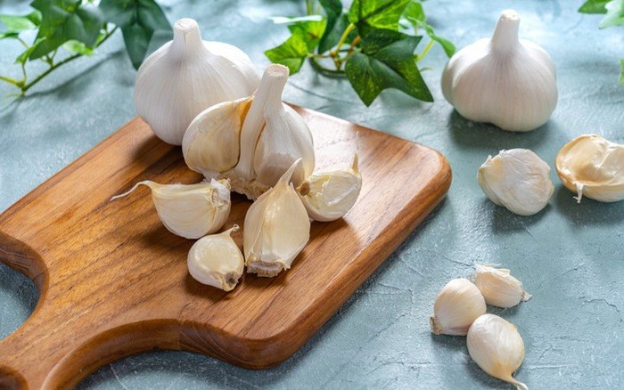 Thực phẩm này kết hợp với tỏi sẽ gây ra độc tố cực nguy hiểm- Ảnh 5.