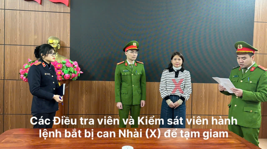 Bắt cựu nhân viên ngân hàng có hành vi lừa đảo- Ảnh 1.