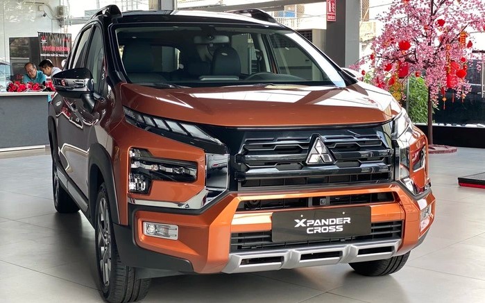 Giá lăn bánh Mitsubishi Xpander Cross mới nhất giảm mạnh kèm ưu đãi, Suzuki XL7 rốt ráo lo chạy doanh số cuối năm - Ảnh 4.