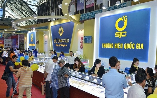Mua phải kim cương, đá quý được xác định có nguồn gốc nhập lậu khách hàng phải làm sao? - Ảnh 2.