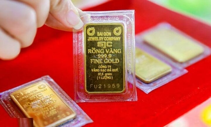 Vàng SJC và vàng 9999 có khác nhau không, nên mua vàng SJC hay vàng 9999? - Ảnh 2.