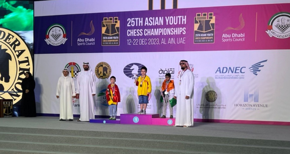 Kỳ thủ nhí học lớp 3 vô địch Giải cờ vua trẻ châu Á - Ảnh 3.