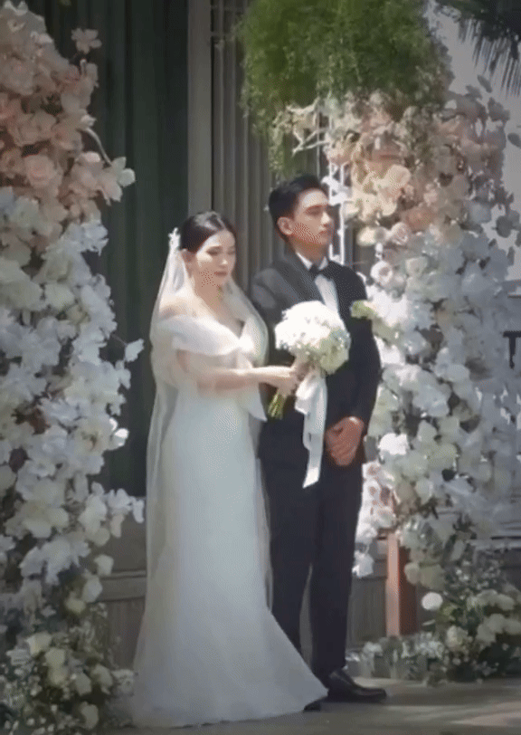 Lộ clip đám cưới của cặp sao Việt bị đồn phim giả tình thật, khán giả phát cuồng vì quá đẹp đôi- Ảnh 2.