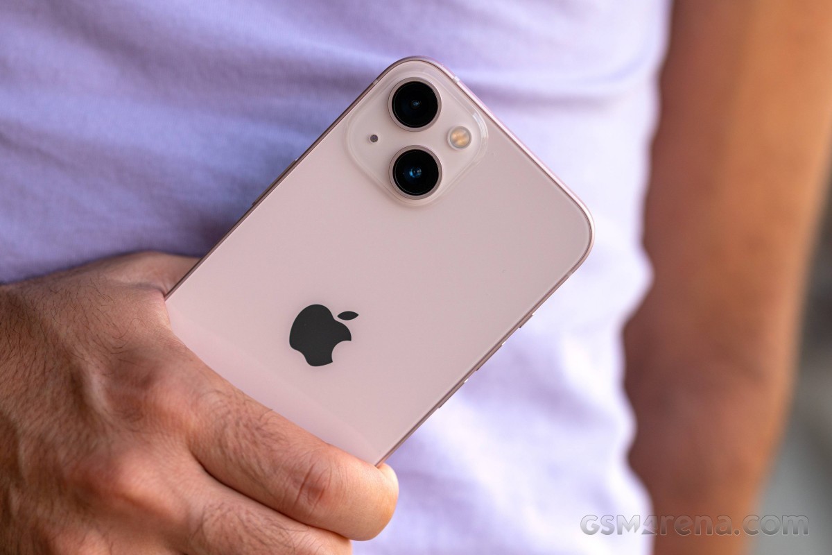 Giá iPhone 13, iPhone 13 Pro Max mới nhất: Giảm cực sâu sau Tết, trang bị mạnh không kém iPhone 15 - Ảnh 7.