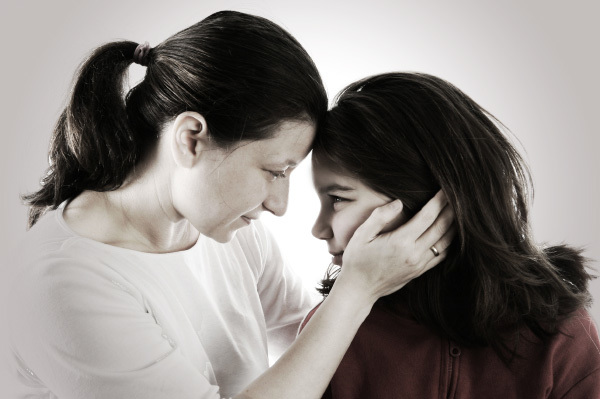 9 câu cha mẹ động viên khi bị bắt nạt khiến con tổn thương sâu sắc - Ảnh 1.