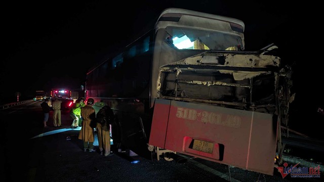22 ngày xảy ra 2 vụ tai nạn đặc biệt nghiêm trọng trên cao tốc Cam Lộ - La Sơn - Ảnh 4.