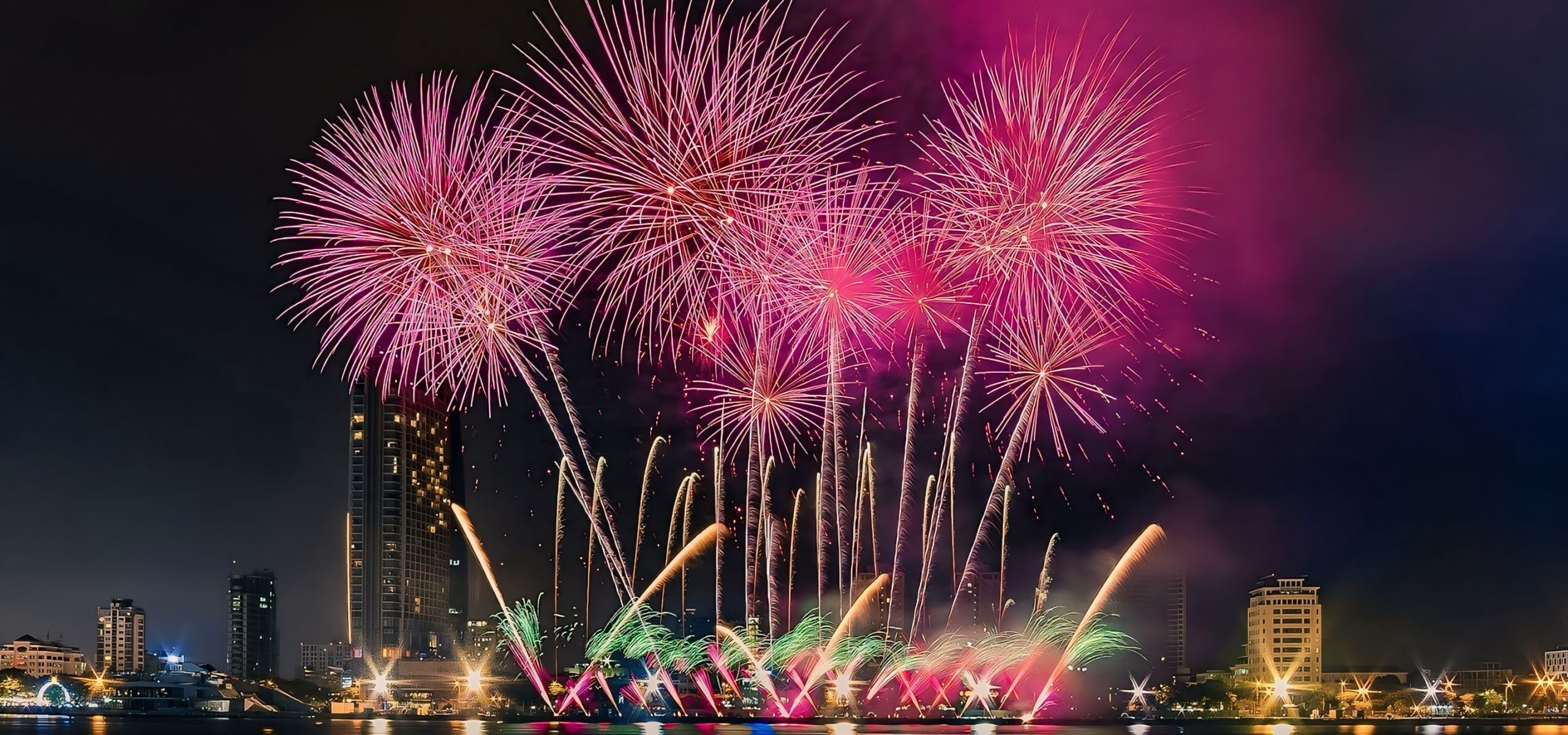 Sắp tới, hàng vạn người sẽ được chiêm ngưỡng màn thi pháo hoa quốc tế 2024 trên sông Hàn Đà Nẵng- Ảnh 6.
