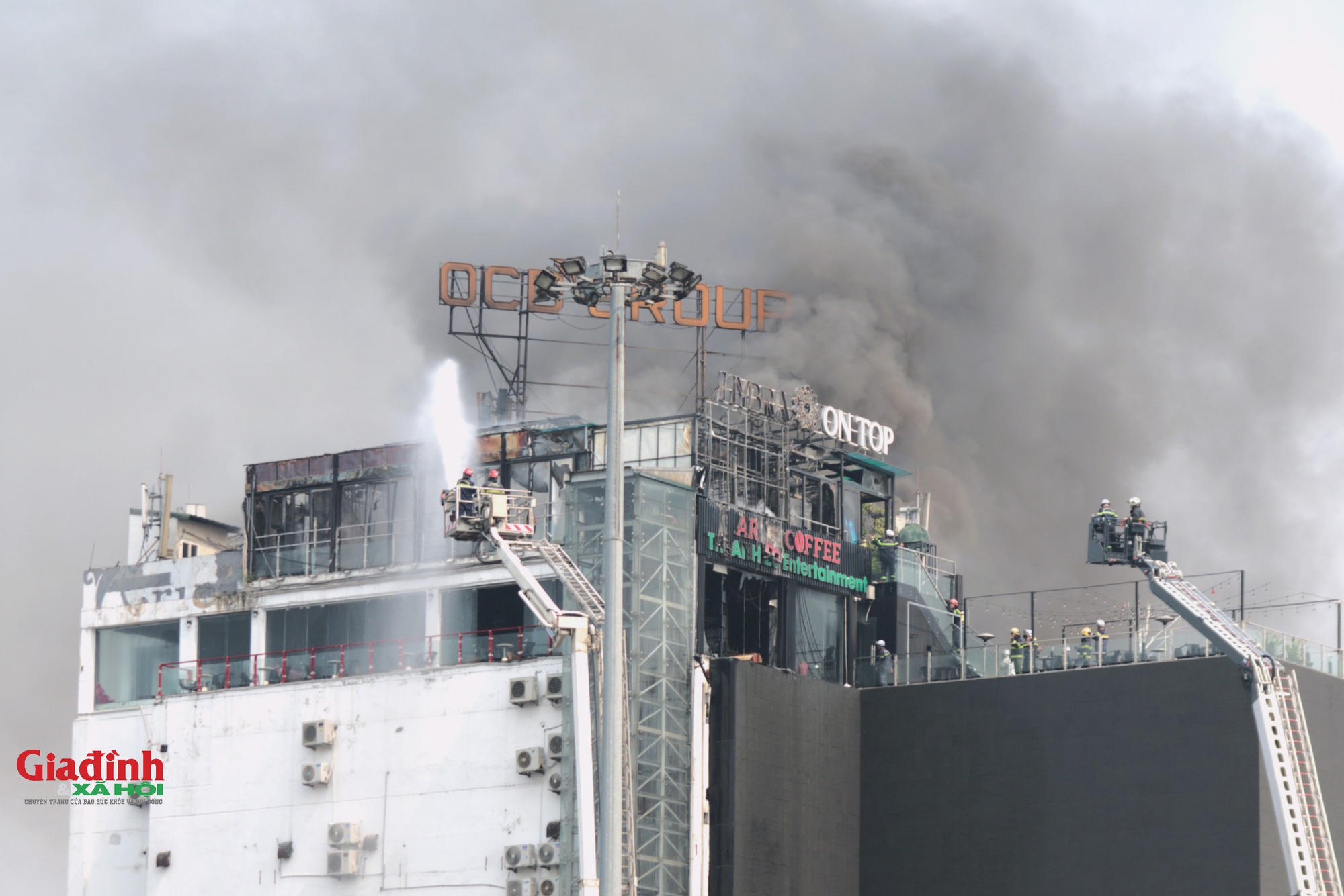 Hé lộ nguyên nhân cháy lớn tại tòa nhà 9 tầng tại ngã 5 nổi tiếng Hà Nội- Ảnh 7.