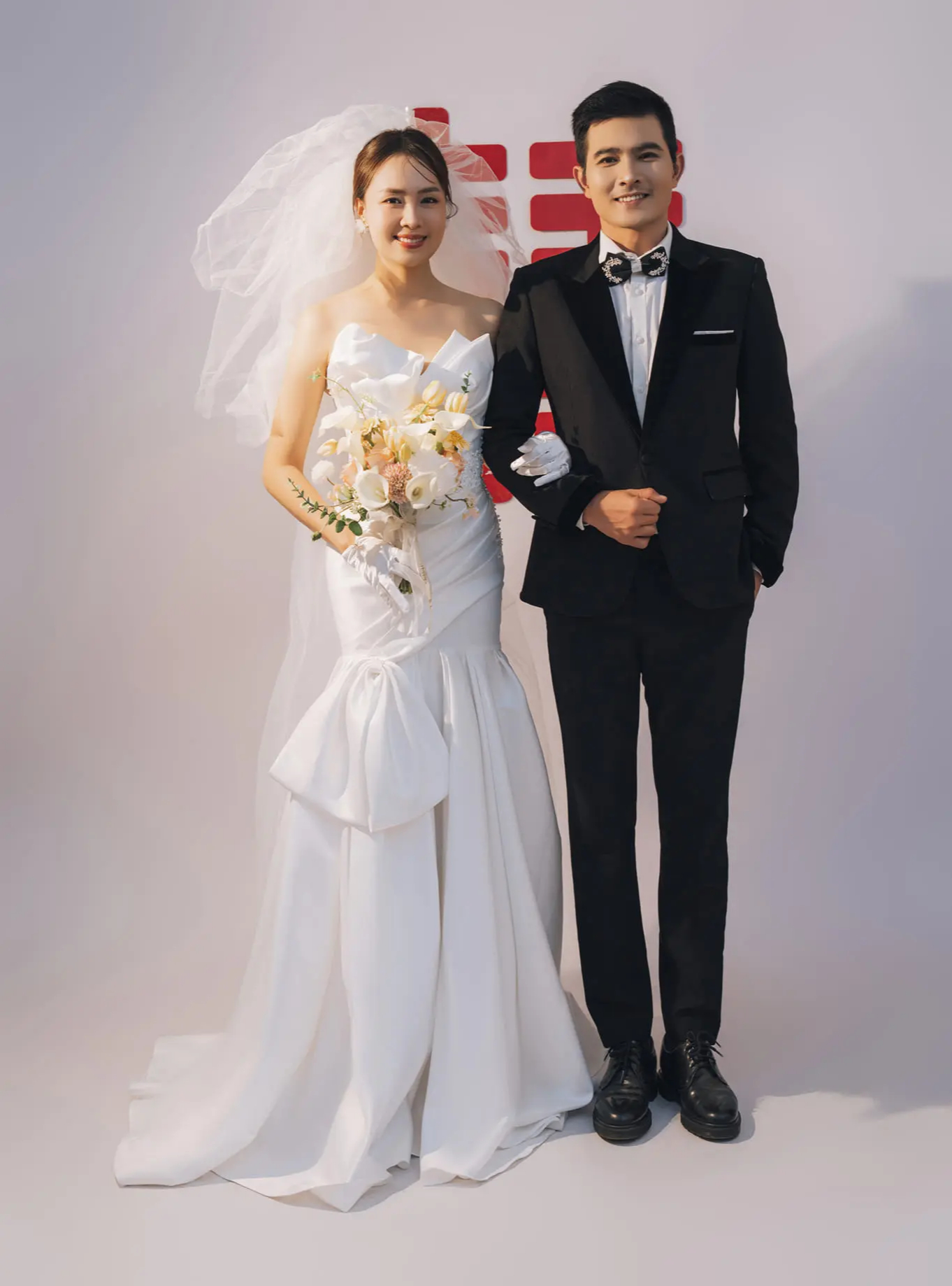 Nam thần Việt chuyên đóng chồng của các mỹ nhân VTV, ngoài đời hôn nhân bí ẩn bậc nhất showbiz- Ảnh 4.