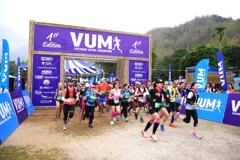 Vận động viên tử vong trong lúc chạy Giải siêu Marathon Việt Nam - Ảnh 1.