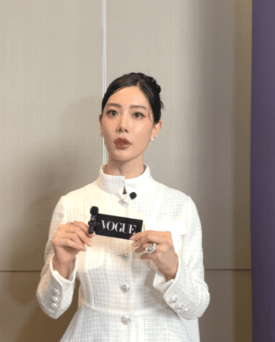 Nữ diễn viên 39 tuổi người Hàn Quốc tự tin vì có chiếc cổ đẹp, giữ 1 thói quen để mắt không nếp nhăn- Ảnh 3.