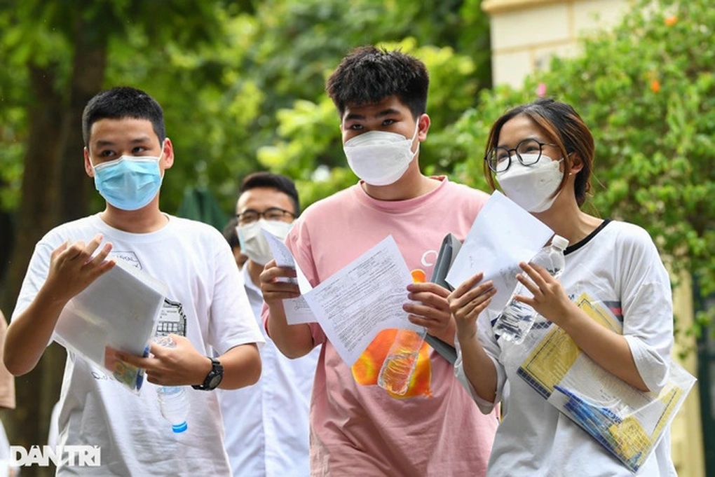 Học sinh thi chuyên Khoa học xã hội và Nhân văn chỉ phải thi 1 môn duy nhất - Ảnh 2.