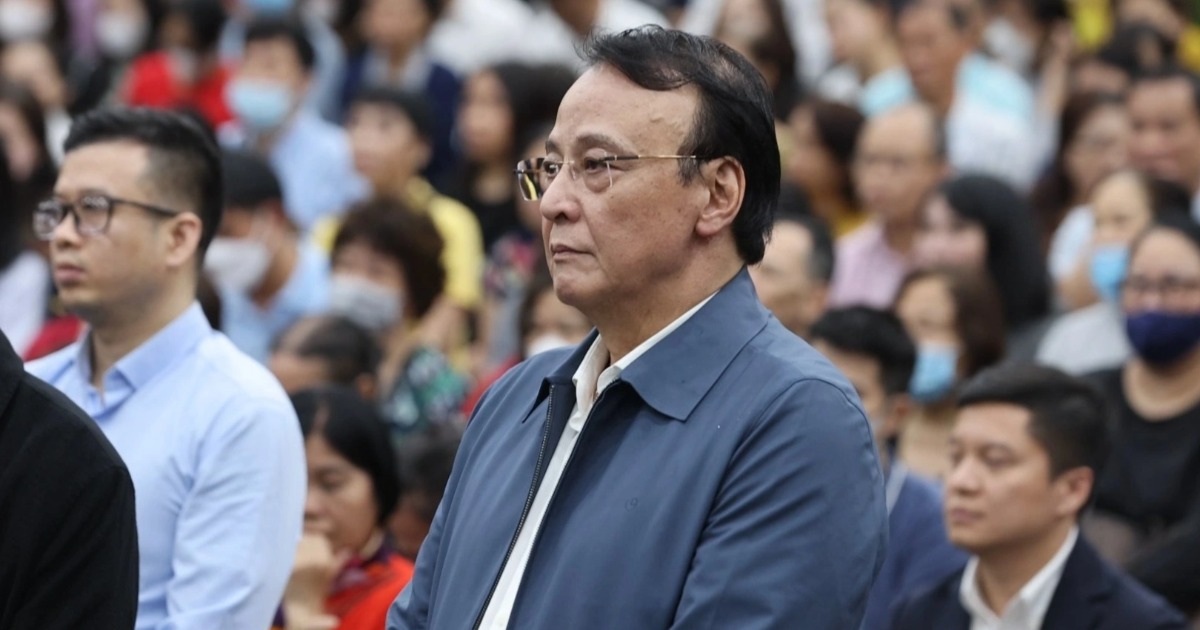 Chủ tịch Tân Hoàng Minh lĩnh 8 năm tù