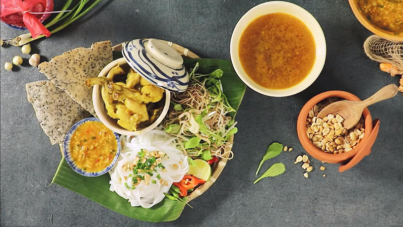 8 món ăn gây 'thương nhớ' của ẩm thực Đà Nẵng nhất định nên thử trong dịp Lễ hội Pháo hoa Quốc tế 2024- Ảnh 2.