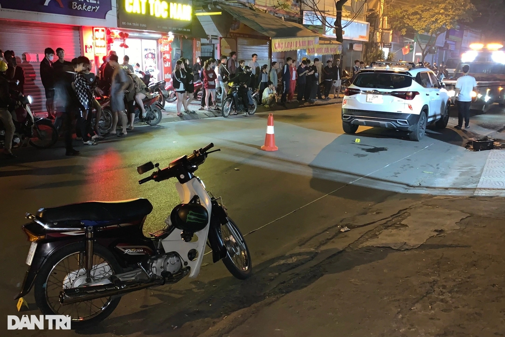 Hà Nội: Sau va chạm giao thông, phát hiện nữ tài xế 'dính cồn' kịch khung - Ảnh 1.
