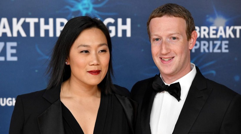 Lý do 'ông trùm' Facebook Zuckerberg yêu say đắm người phụ nữ có nhan sắc bình thường mà không lấy vợ xinh - Ảnh 2.