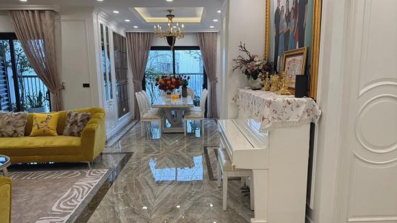 Phó Trưởng khoa Thanh nhạc, ca sĩ kín tiếng Tân Nhàn bất ngờ rao bán hai căn hộ hơn 20 tỷ đồng, dân tình choáng về độ giàu - Ảnh 5. Phó Trưởng khoa Thanh nhạc, ca sĩ kín tiếng Tân Nhàn bất ngờ rao bán hai căn hộ hơn 20 tỷ đồng, dân tình choáng về độ giàu - Ảnh 5.