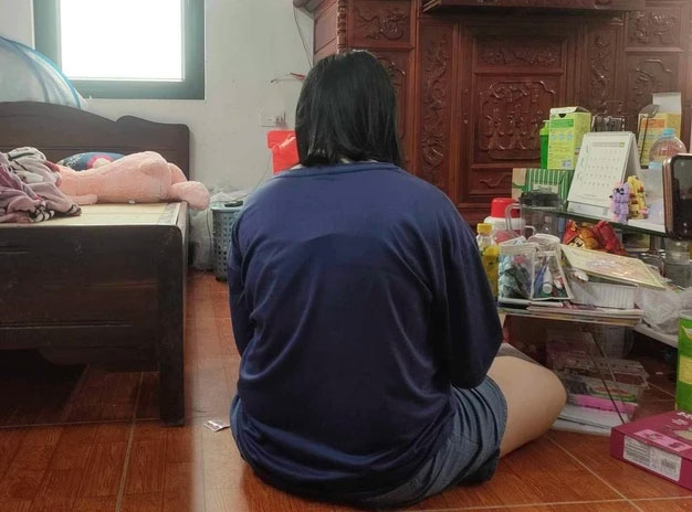 Vụ án bé gái 12 tuổi ở Hà Nội sắp sinh con: Cấm đi khỏi nơi cư trú một đối tượng- Ảnh 1.