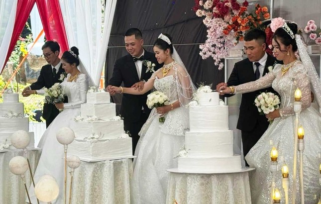 Chuyện lạ ở Lâm Đồng: 3 chị em ruột cưới cùng 1 ngày, tất cả cùng đến hôn trường tiệc cưới - Ảnh 1.