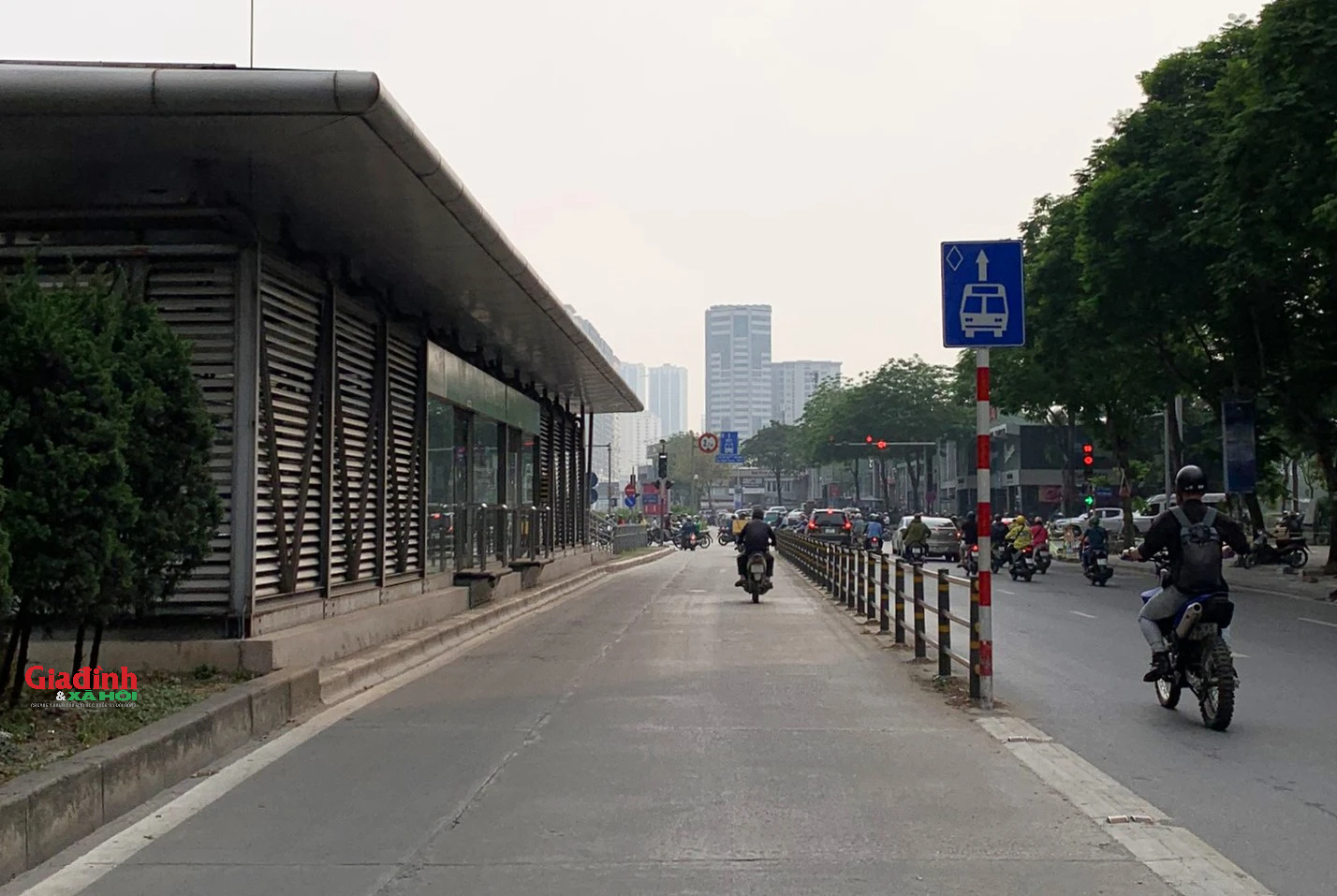 Hà Nội: Tuyến buýt nhanh BRT hoạt động ra sao trước ngày bị "khai tử"- Ảnh 14.