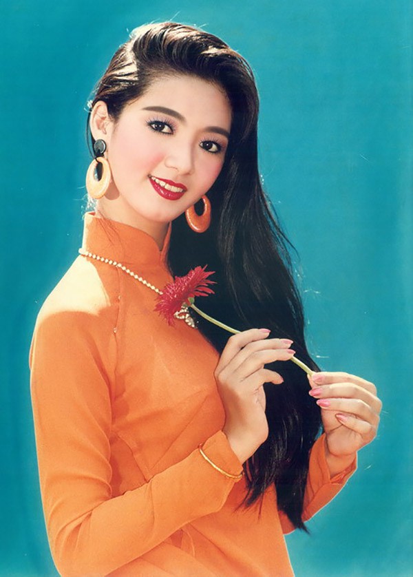 Hoa hậu Điện ảnh năm 1992, Thanh Xuân giờ ra sao sau hơn 3 thập kỷ đăng quang? - Ảnh 2.