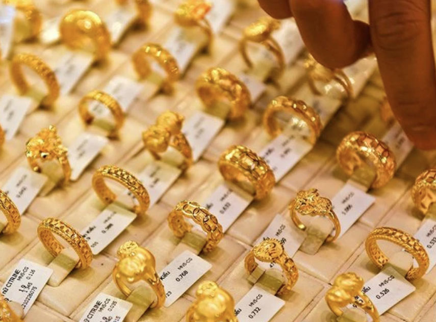 Giá vàng hôm nay 20/4: Bảo Tín Minh Châu, DOJI, PNJ, SJC duy trì giá mua vàng nhẫn ở mức cao- Ảnh 1.