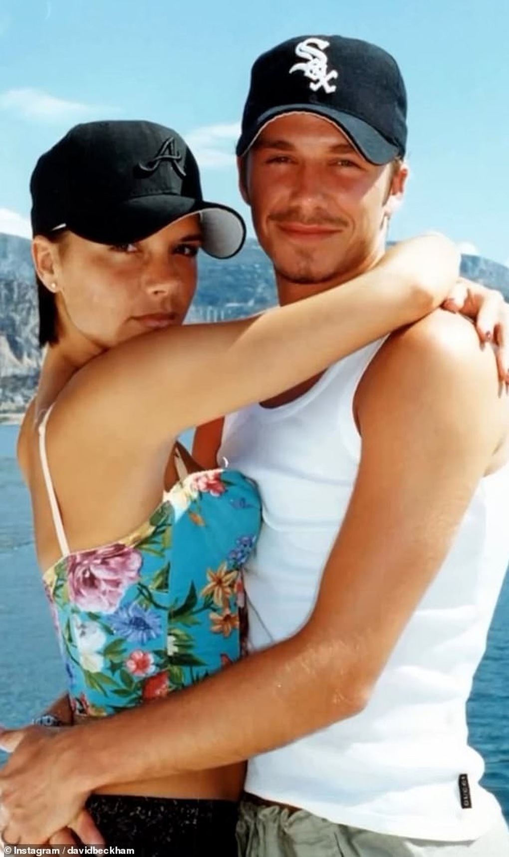 Trước khi lấy David Beckham, Victoria từng đính hôn với anh thợ điện - Ảnh 5.