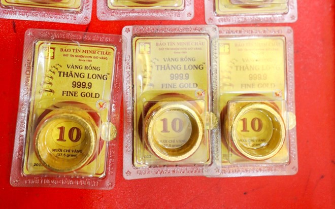 Giá vàng hôm nay 23/4: Vàng nhẫn Bảo Tín Minh Châu, Doji, PNJ giảm sâu, mất hơn 1,2 triệu/lượng sau 1 ngày