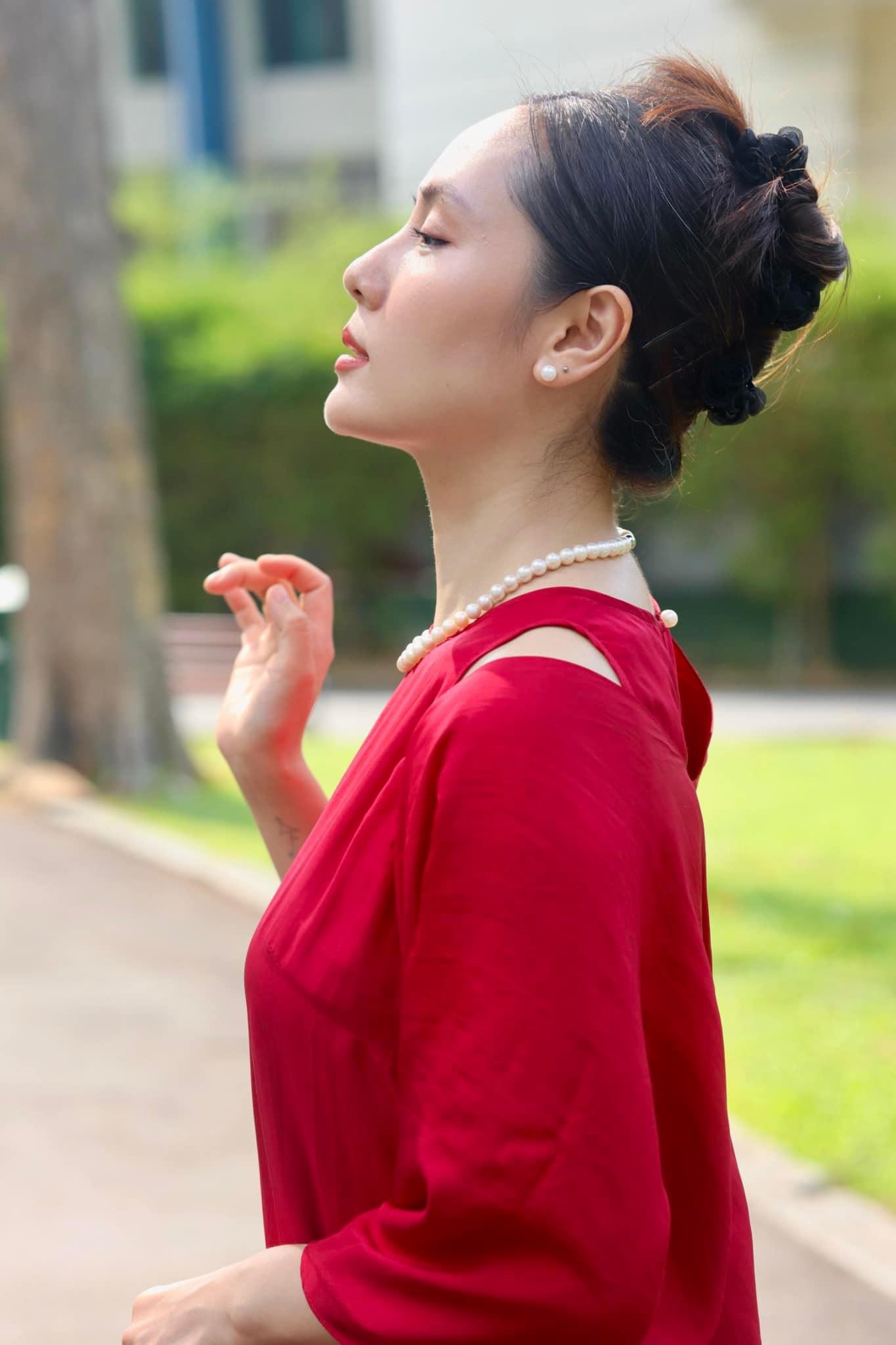 Nữ ca sĩ xứ Thanh nổi tiếng nhờ Sao Mai điểm hẹn 2005: Sắc vóc thăng hạng, vẫn độc thân ở tuổi 40 - Ảnh 4.