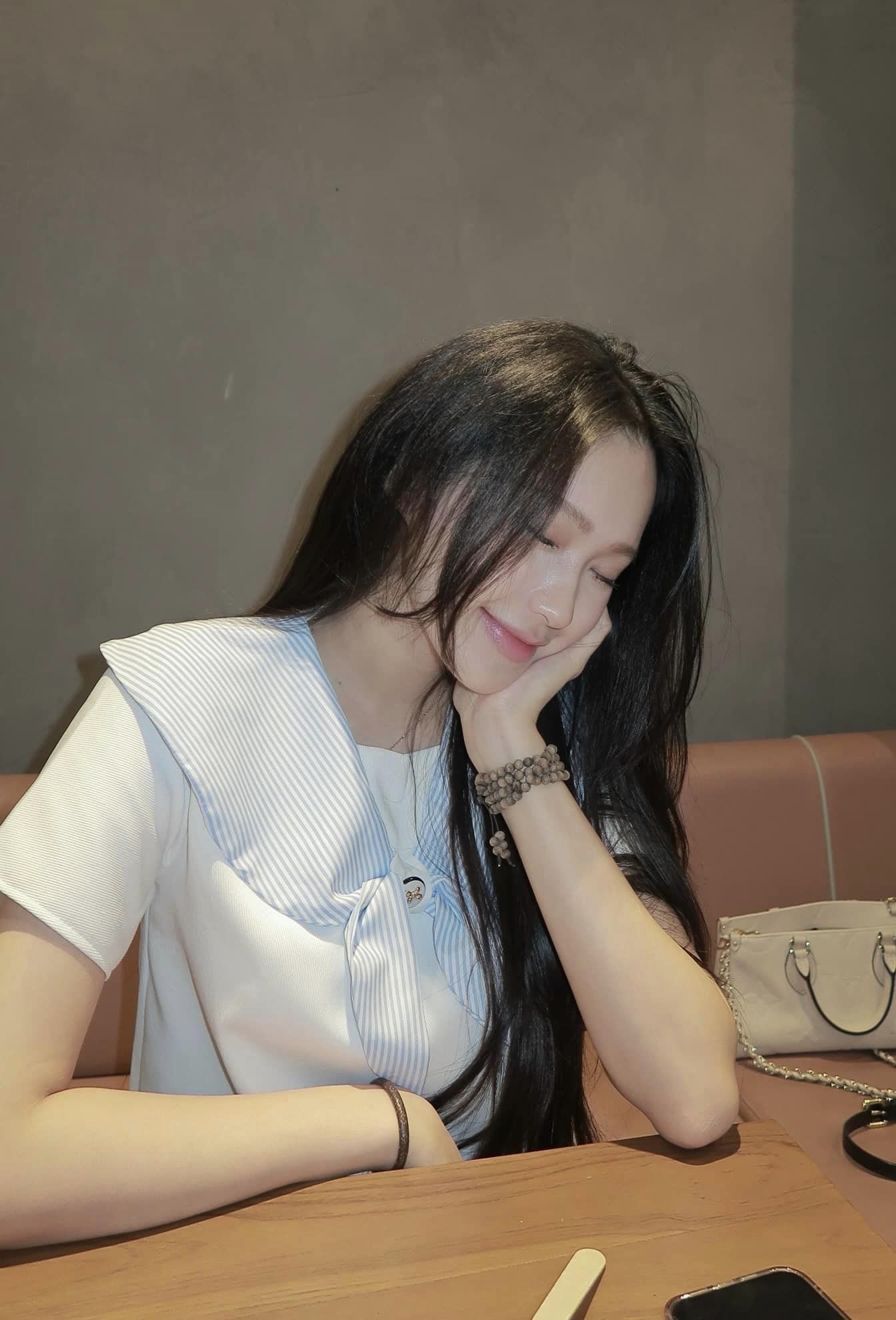 Bà xã Đoàn Văn Hậu - Ảnh 6.