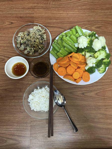 Trương Thị May - Mỹ nhân ăn chay đẹp nhất Châu Á, khoe bữa cơm đạm bạc, một hành động tạo rung cảm- Ảnh 10.