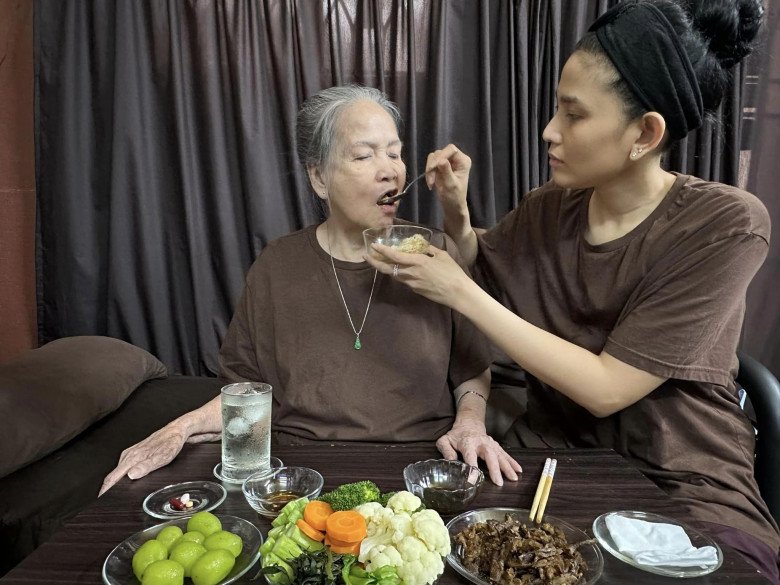 Trương Thị May - Mỹ nhân ăn chay đẹp nhất Châu Á, khoe bữa cơm đạm bạc, một hành động tạo rung cảm- Ảnh 7.