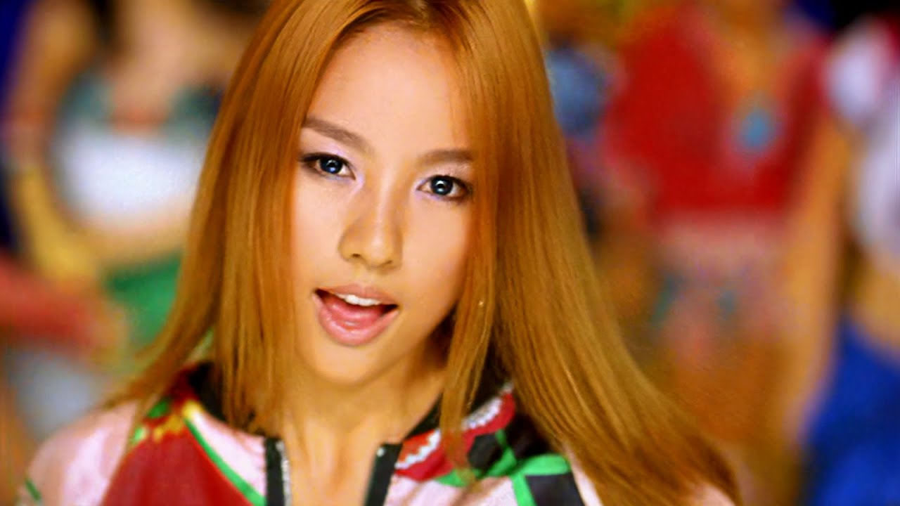 Bắt trend makeup năm 2000 theo hit của Lee Hyori, gái Việt lên hot topic xứ Hàn vì visual xinh yêu- Ảnh 5.