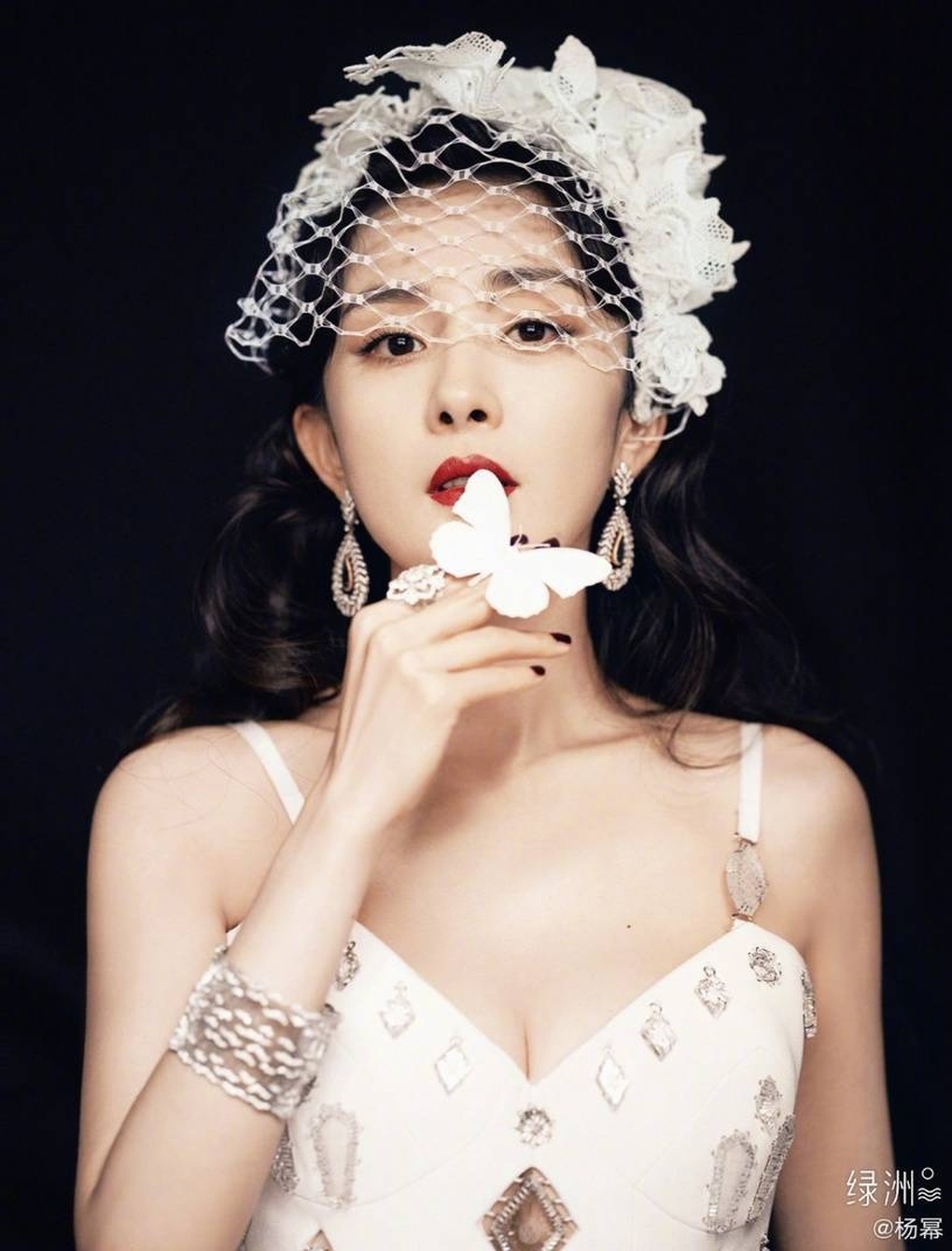 Dương Mịch thất bại liên tiếp, sự nghiệp diễn xuất đang tụt đáy? - Ảnh 5. Dương Mịch thất bại liên tiếp, sự nghiệp diễn xuất đang tụt đáy? - Ảnh 5.