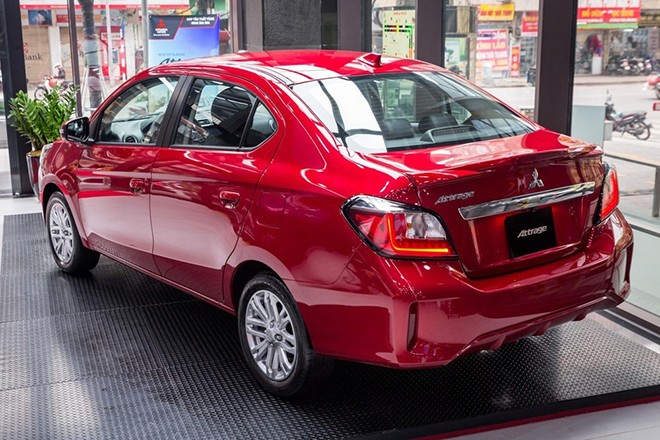 Giá lăn bánh Mitsubishi Attrage mới nhất đang rẻ nhất phân khúc còn giảm cực sâu, sẵn sàng đối đầu Honda City, Hyundai Accent và Toyota Vios về doanh số - Ảnh 7.