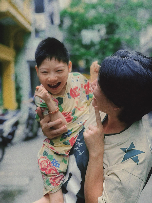 Xúc động hình ảnh kỉ niệm ngày con gái lên tuổi 14 của diễn viên Minh Cúc - Ảnh 8.