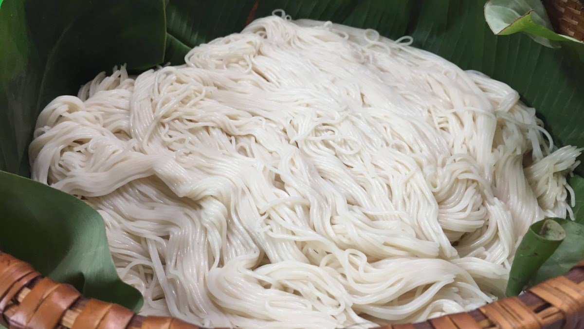 3 cách ăn bún dễ gây bệnh, người Việt nhất định phải tránh - Ảnh 2.