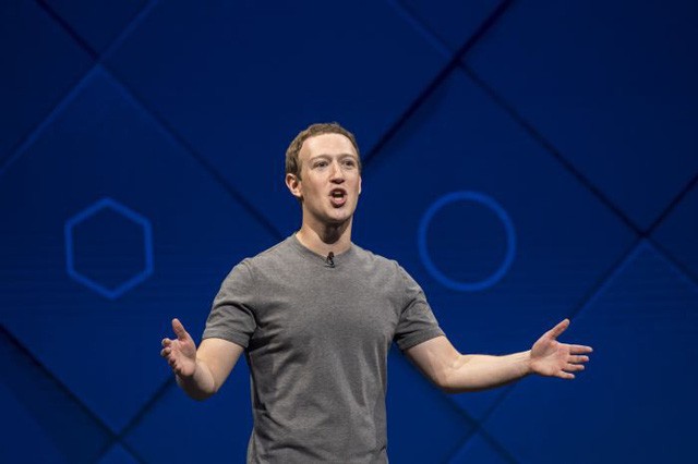 Vì sao giàu như tỷ phú Mark Zuckerberg lại chỉ mặc áo phông xám đi làm?- Ảnh 1.