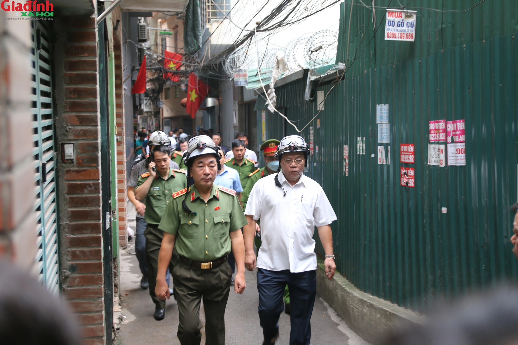 Hiện trường vụ cháy thương tâm khiến 14 người tử vong ở Hà Nội- Ảnh 2.