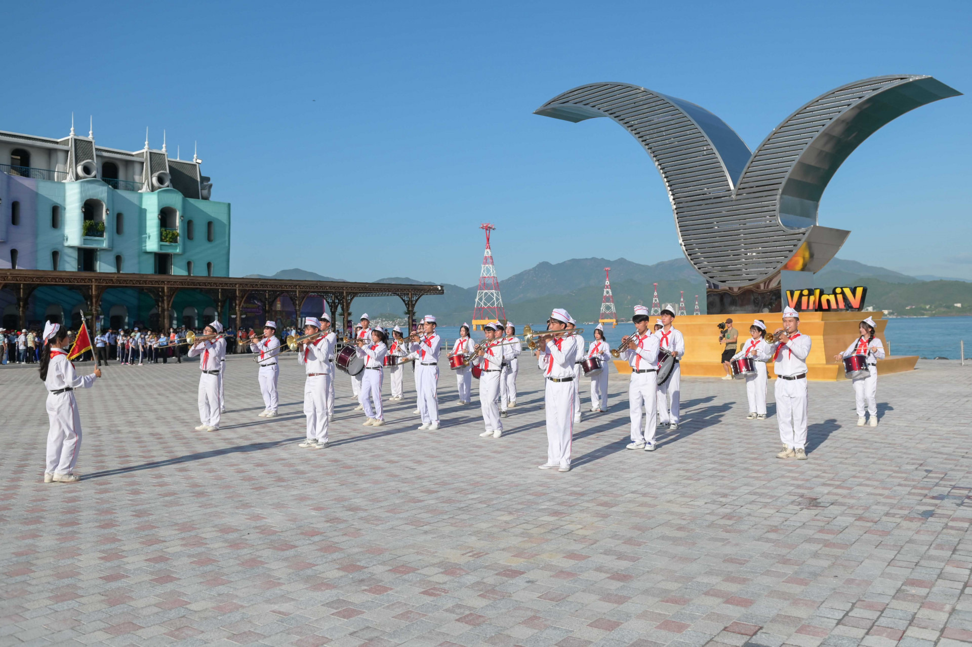 Loạt trải nghiệm cực đỉnh mới đón hè "cập bến" Vinpearl Harbour- Ảnh 4.