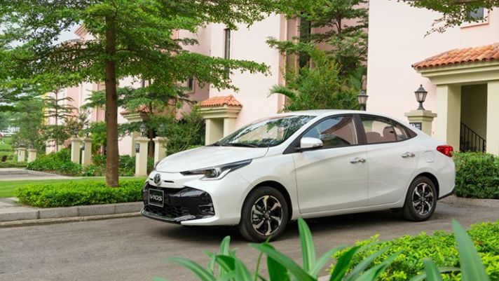 Giá lăn bánh Toyota Vios mới nhất đang rẻ đến không ngờ, dễ khiến Honda City và Hyundai Accent 'thất sủng'- Ảnh 3.