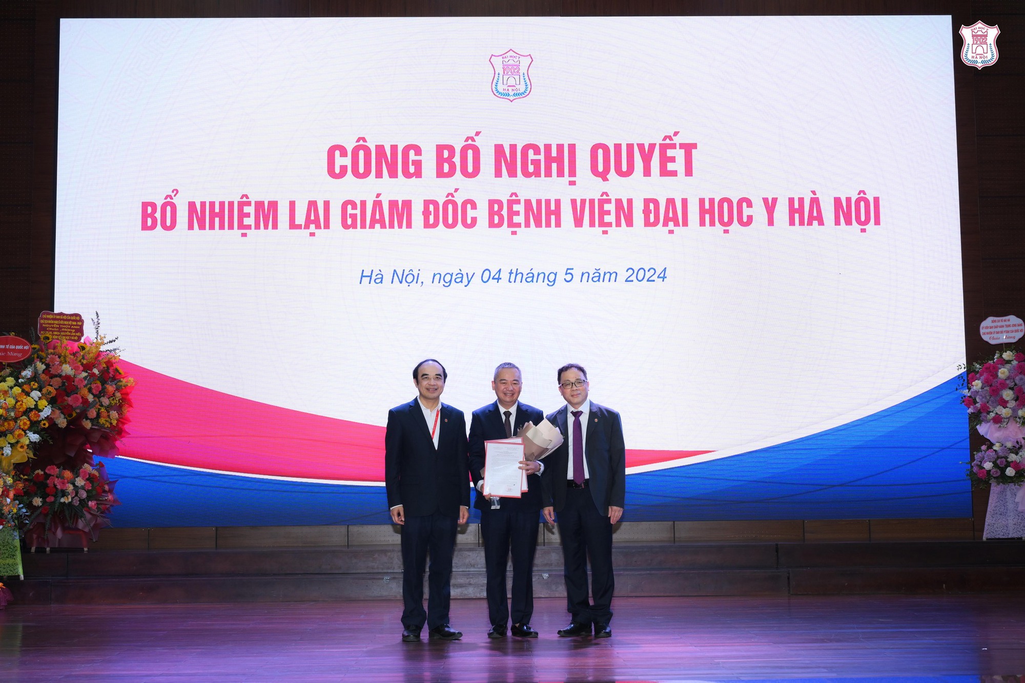 PGS.TS Nguyễn Lân Hiếu tiếp tục được bổ nhiệm làm Giám đốc Bệnh viện Đại học Y Hà Nội - Ảnh 1.