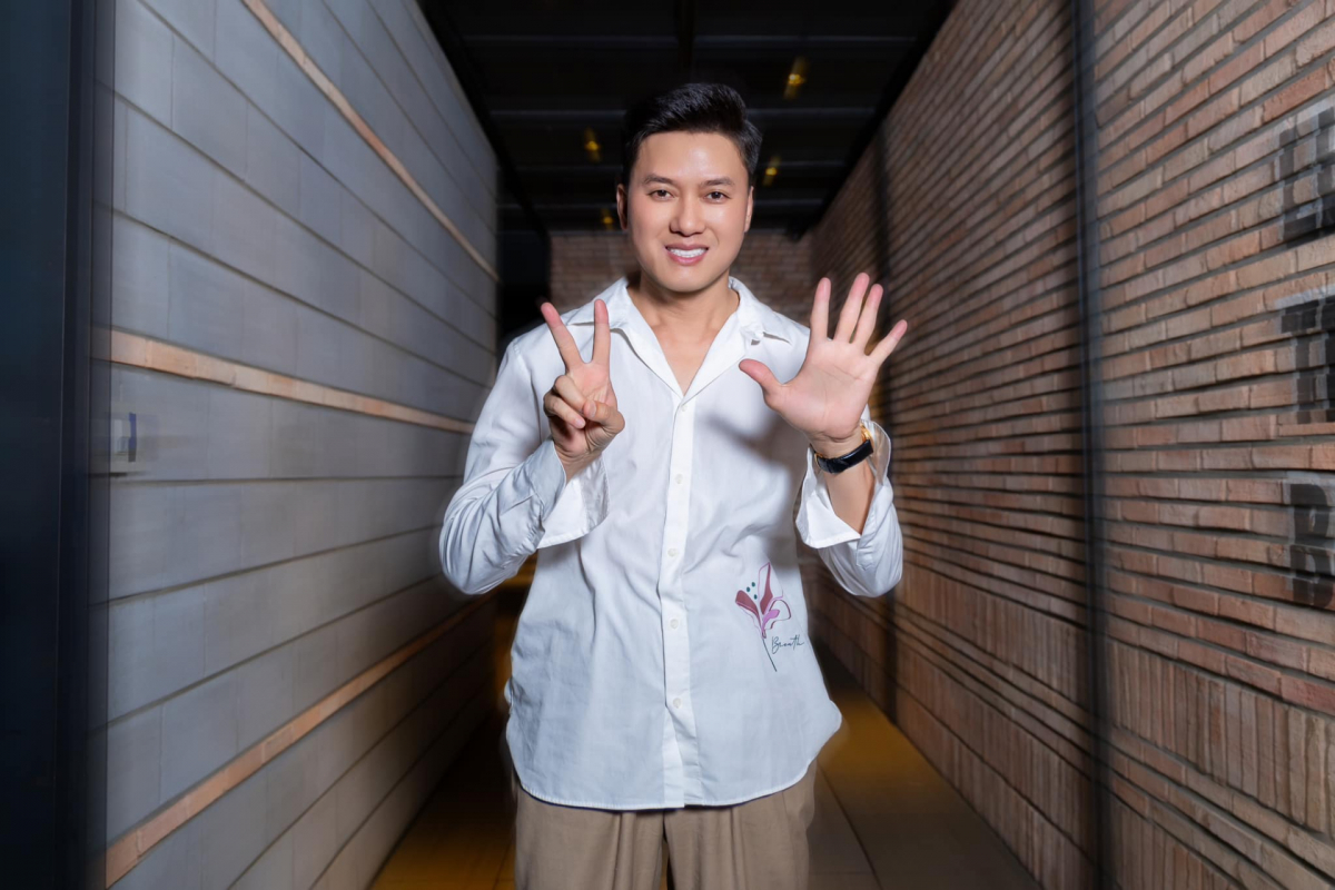 Hôn nhân 'đủ nếp đủ tẻ' dù chưa đám cưới với vợ kém 16 tuổi của nam chính 'Lật mặt 7'- Ảnh 5. Hôn nhân 'đủ nếp đủ tẻ' dù chưa đám cưới với vợ kém 16 tuổi của nam chính 'Lật mặt 7'- Ảnh 5.